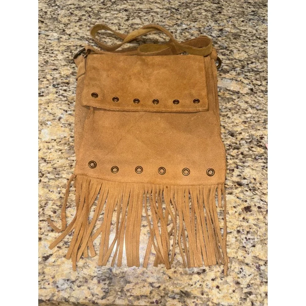 Vintage Tan Suede Leather Hippie Boho Coastal Cowgirl Fringe Crossbody Bag Rivet